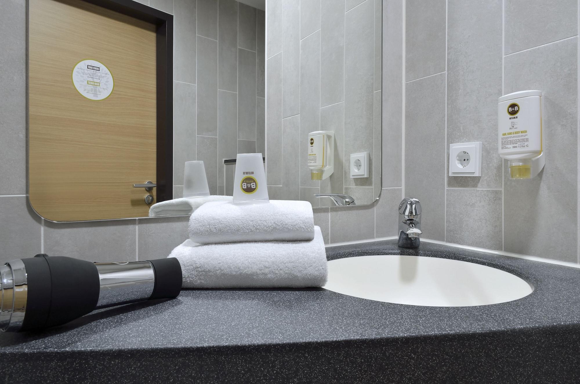 B&B Hotel Χαϊλμπρόν Εξωτερικό φωτογραφία