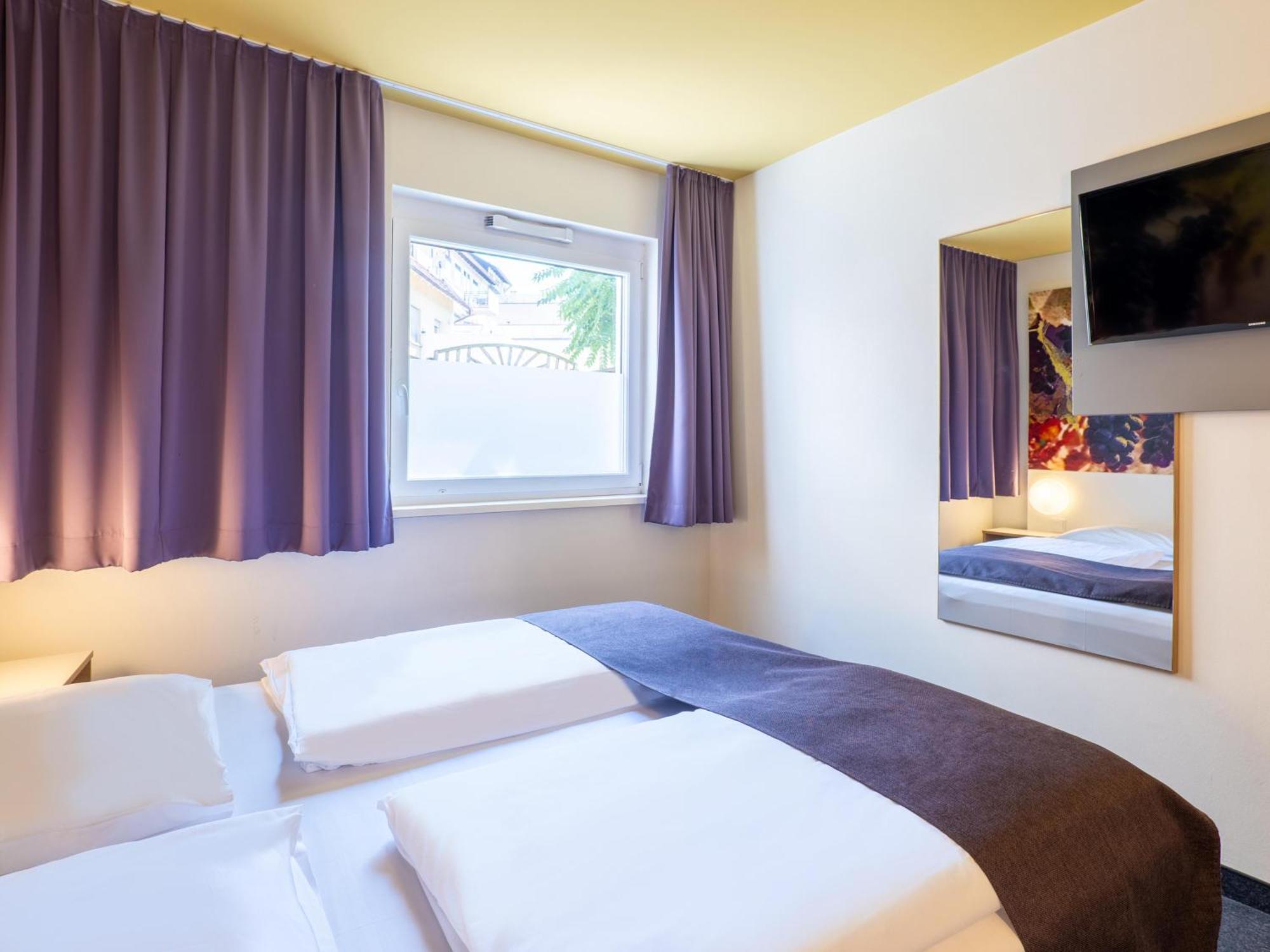 B&B Hotel Χαϊλμπρόν Εξωτερικό φωτογραφία