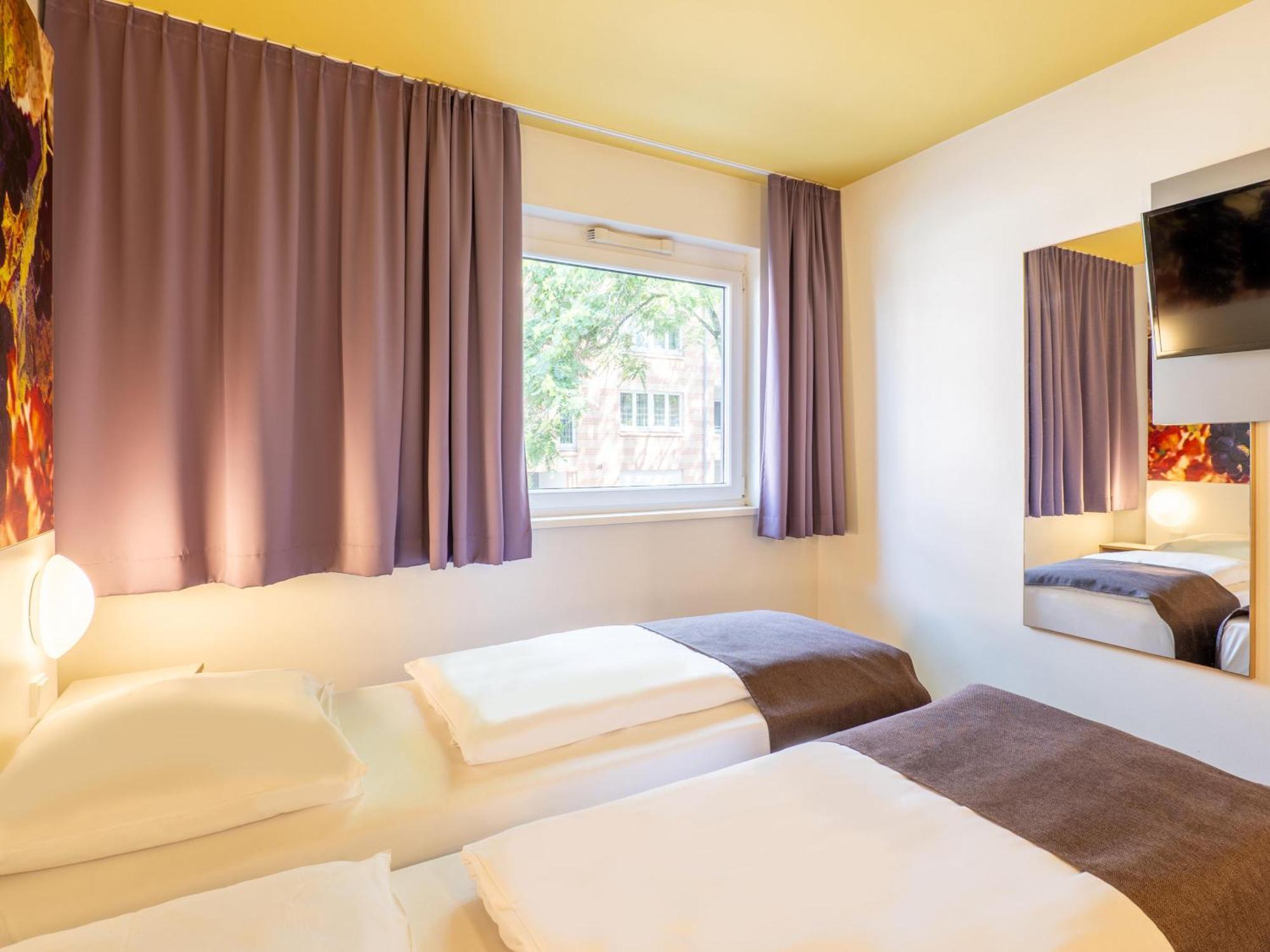 B&B Hotel Χαϊλμπρόν Εξωτερικό φωτογραφία
