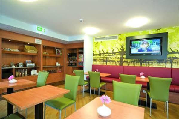 B&B Hotel Χαϊλμπρόν Εξωτερικό φωτογραφία